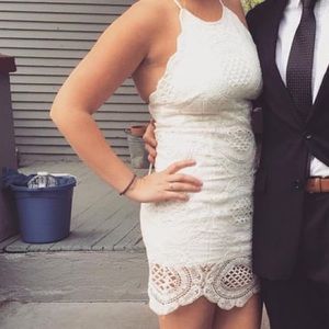 White lace boutique dress